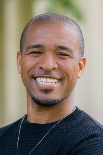 Ashton Darrett headshot