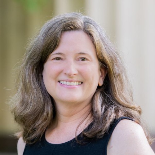 Cynthia Ellis headshot